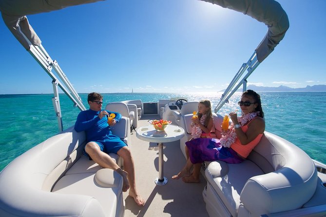 Toa Boat Bora Bora Private Lagoon tour On Majestic Pontoon Boat - The 9:00 am start and the first hour on the lagoon