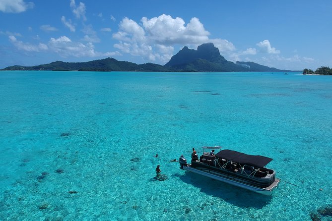 Toa Boat Bora Bora Private Lagoon tour with Lunch on Entertainer Bar Boat - Snorkeling near stingrays and reef sharks