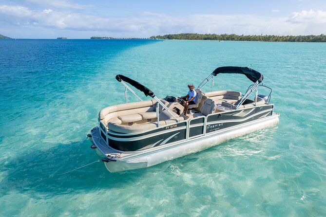Toa Boat Bora Bora Private Lagoon tour with Lunch On Majestic Pontoon Boat - Key points at a glance