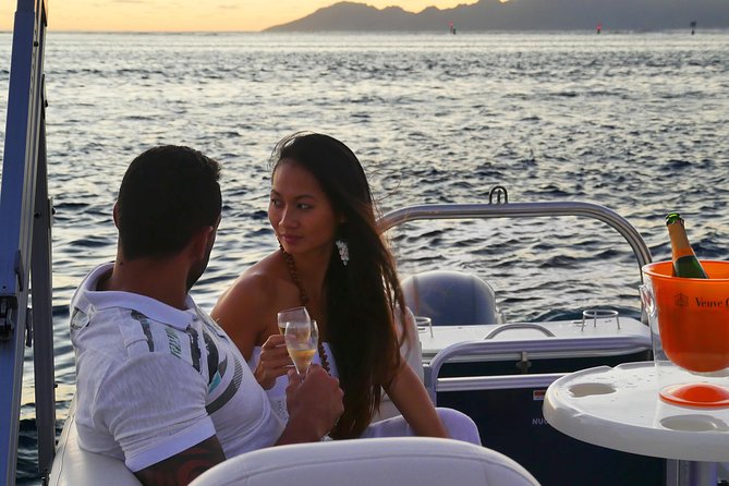 Toa Boat Bora Bora Private Sunset On Majestic Pontoon Boat - Who will enjoy this cruise most