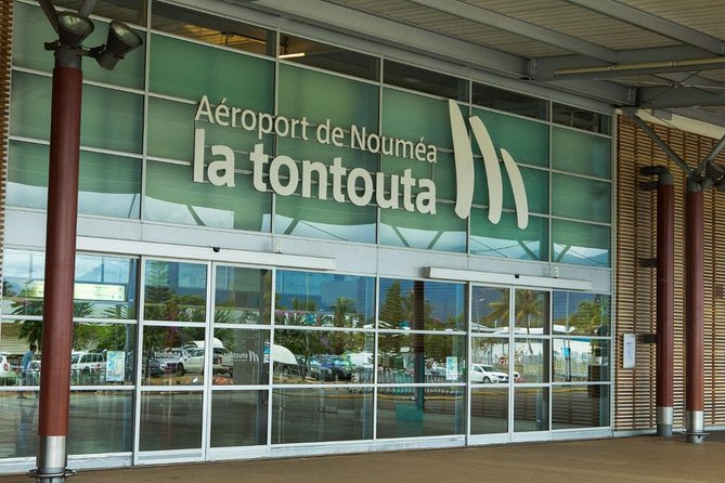 Tontouta Airport Transfers One-way Tontouta-Noumea / Noumea-Tontouta - Choosing between the Mercedes, Kia, and minibus