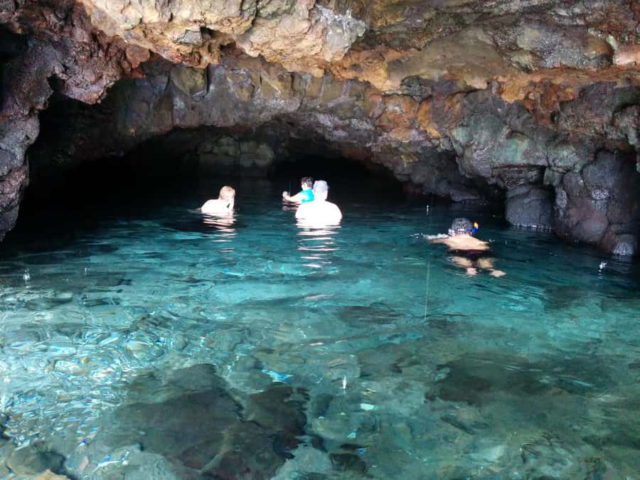 Tour of Primeval Crystal Waters of Samoa - Piula Cave Pool and the freshwater stops