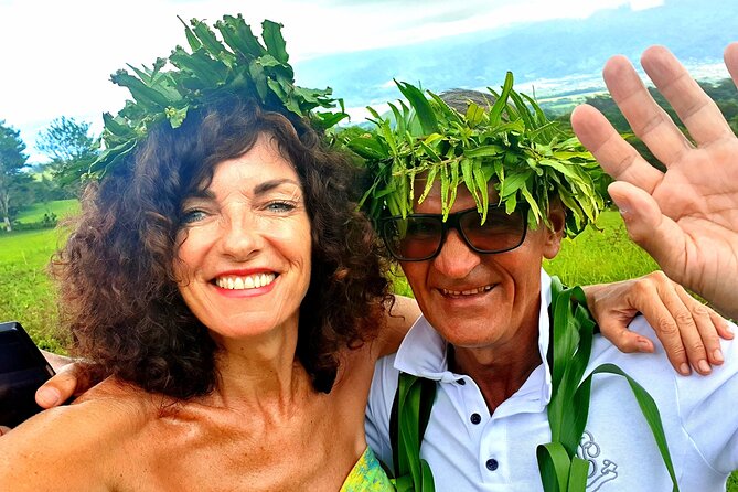 Tour Tahiti in Private - Taharuu Beach and Tahiti’s black sand
