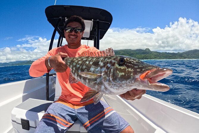 Unique in Raiatea: discover the lagoon, fish, cook, enjoy! - The Jardin de Corail Stop