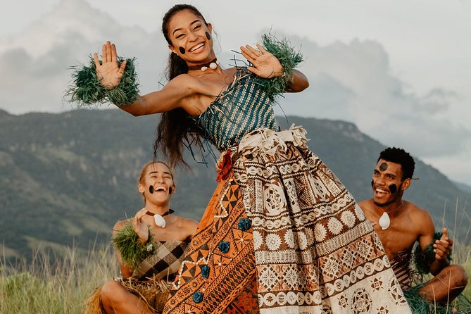 VOU Fiji Shows: Fiji Untold, From Fiji With Love & More! Dinner! - Dinner is part of the evening