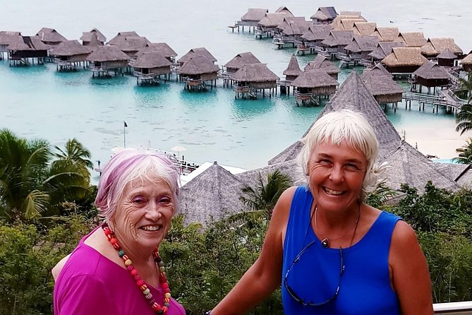 You drive, I guide you - Vanilla, jam, and the view from Moorea Tropical Garden