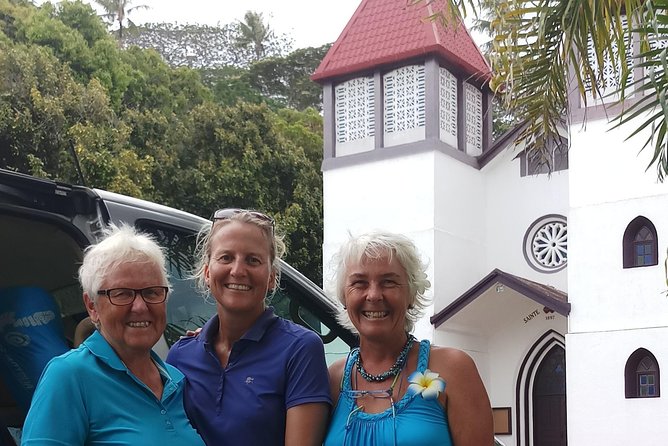 You drive, I guide you - Taking the pineapple road in dry weather