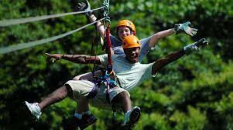 Zipline, Cave, Seaview & Mud Spa Tour with Lunch Included - Lunch at the zipline site